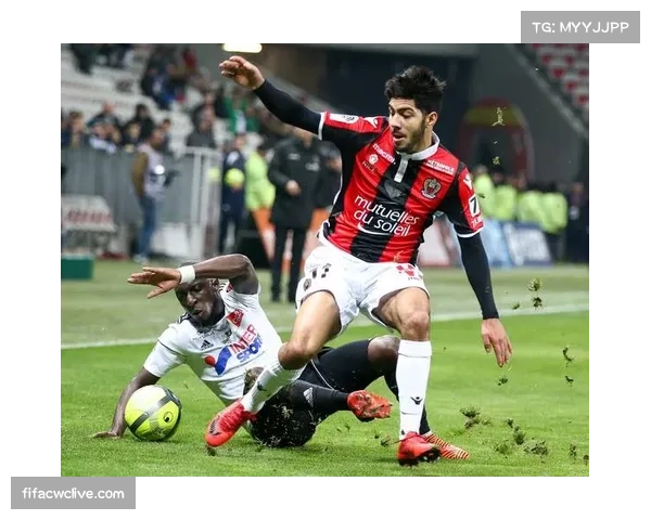 朗斯主场七连胜强势 攻防均衡近六场进15球失8球